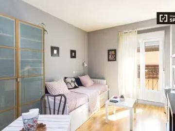Lavapiés, Madrid, Imperial, Madrid - Balcón