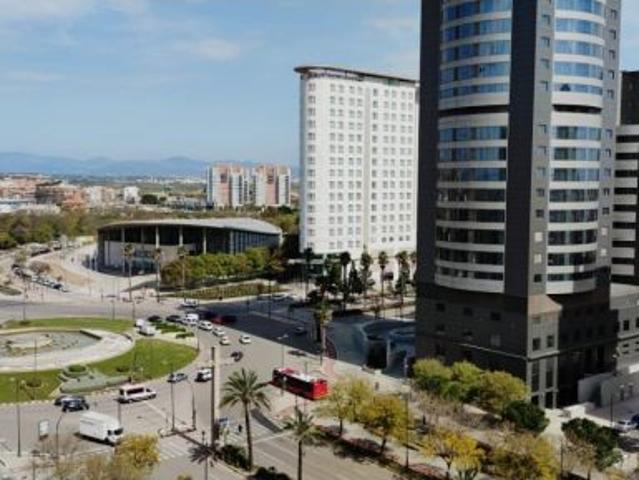 ESTUDIO CON PZA. GARAJE OPCIONAL. AVDA. CORTES VALENCIANAS