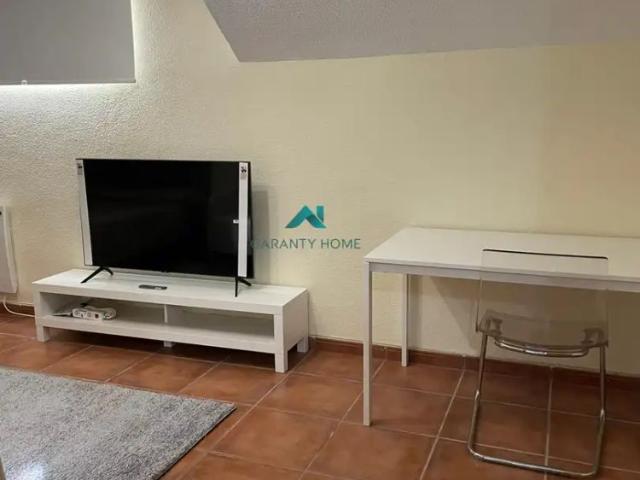 Estudio de alquiler en Castillo Campodón, Villaviciosa de Odón