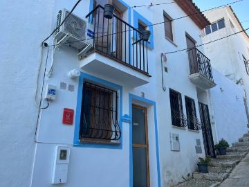 ESTUDIO DE ALQUILER EN EL CASCO DE ALTEA