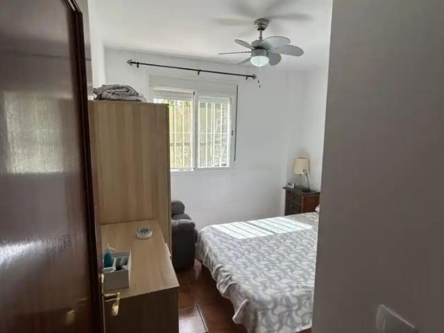Estudio de alquiler en Sierralagos, 148, El Garrobo, Sevilla