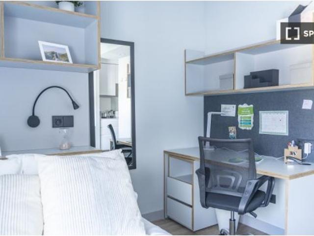 Estudio Doble Estándar en Sevilla