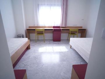 Estudio Doble Sevilla Media pensión incluida Precio por persona