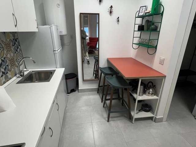Estudio en alquiler en Opañel, Madrid
