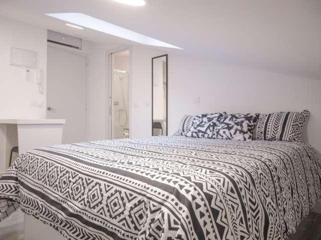 Estudio en alquiler en Opañel, Madrid