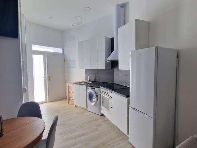 Estudio en alquiler en Acacias, Madrid