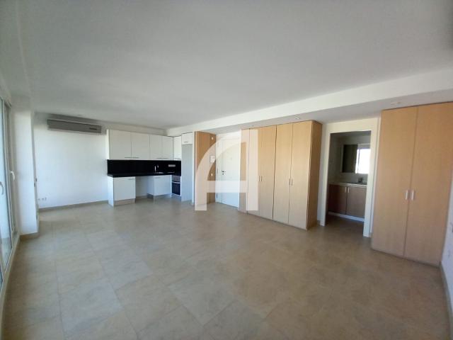 Estudio en alquiler en Barcelona Sarrià Sant Gervasi LOFT ACOGEDOR EN EL PRESTIGIOSO BARRIO DE SARRIÀ SANT GERVASI