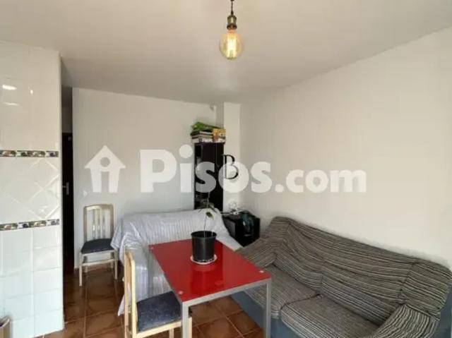 Estudio en alquiler en Barrio de Sierralagos Urbanización, 148