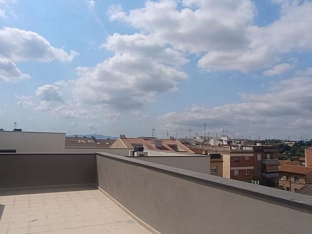 Estudio en alquiler en calle Montseny, Caldes de Montbui, de 40 m² por 900