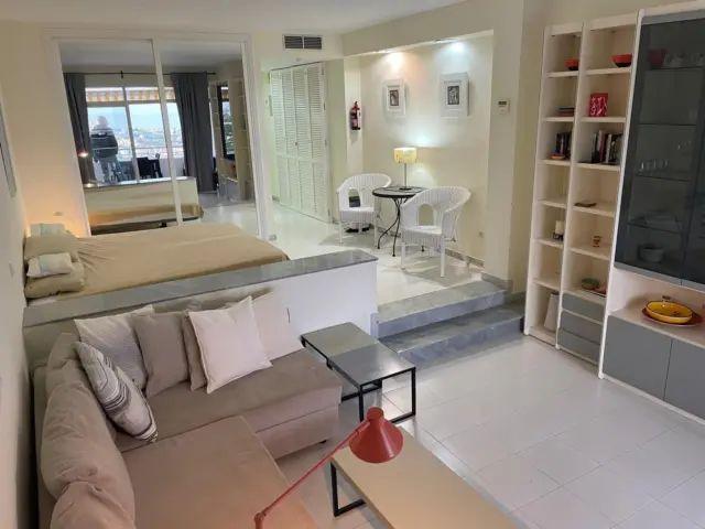 Estudio en alquiler en Calle Cl Hortensia de Miraflores 16, Número 16
