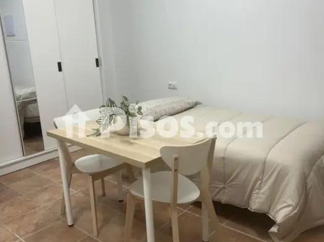 Estudio en alquiler en Calle de la Botica, cerca de Calle de Santa María Magdalena