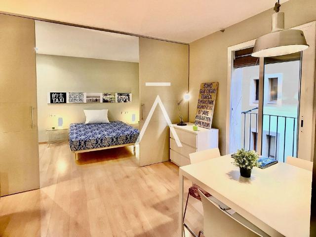 Estudio en alquiler en calle Del Mar, Barcelona, de 34 m² por 1.230