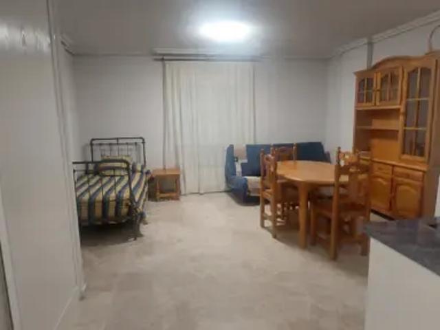 Estudio en alquiler en Calle del Norte