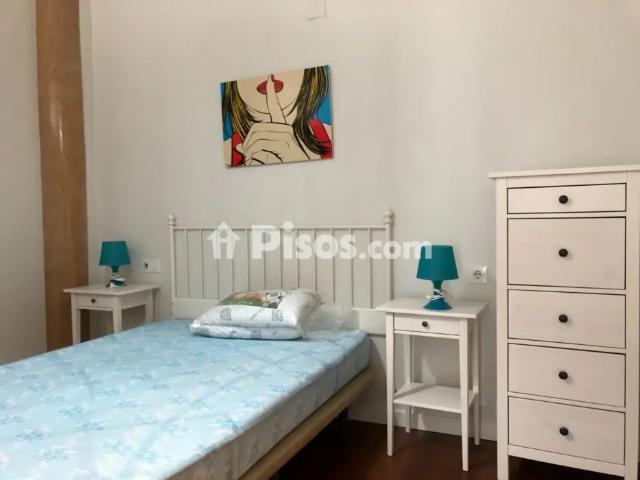 Estudio en alquiler en Calle del Olivo