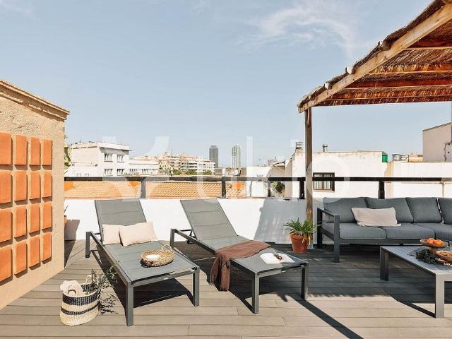 Estudio en alquiler en calle Del Rec Comtal, Barcelona, de 68 m² por 2.005