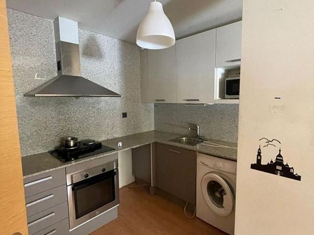Estudio en alquiler en calle Josep Pané, Bell Lloc d´Urgell, de 60 m² por 500