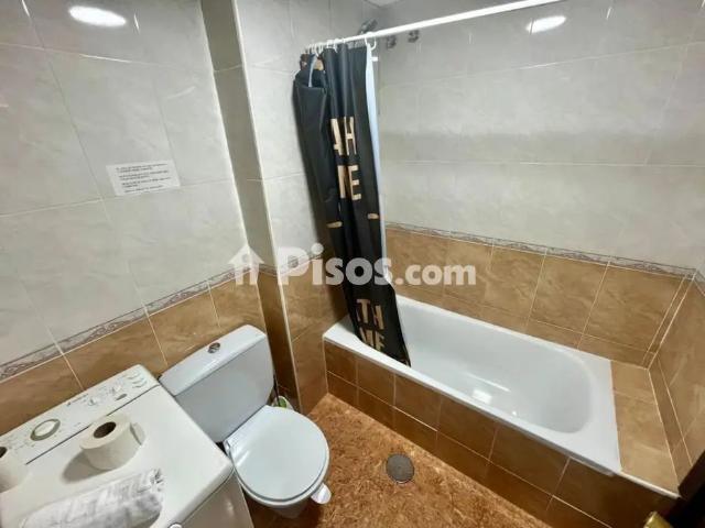 Estudio en alquiler en Calle Salado