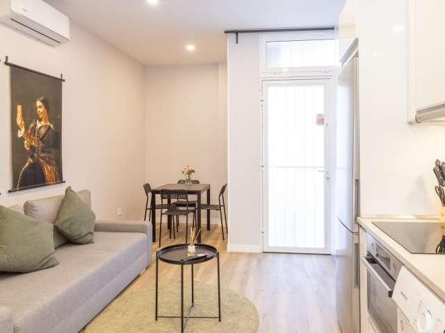 Estudio en alquiler en Canillas, Madrid