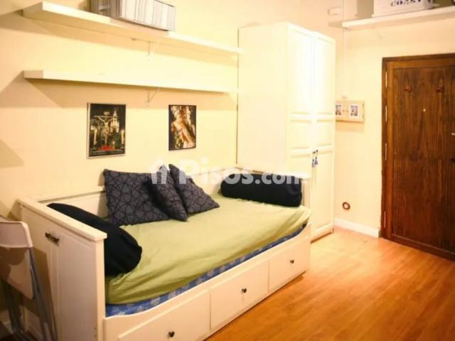 Estudio en alquiler en Casco Antiguo