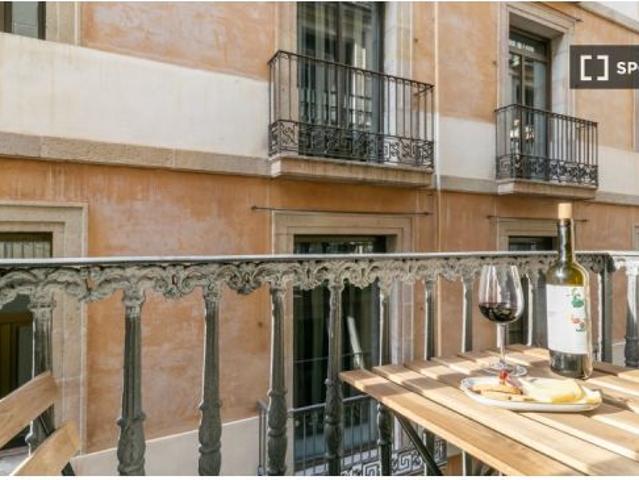Estudio en alquiler en El Gòtic, todos los gastos incluidos