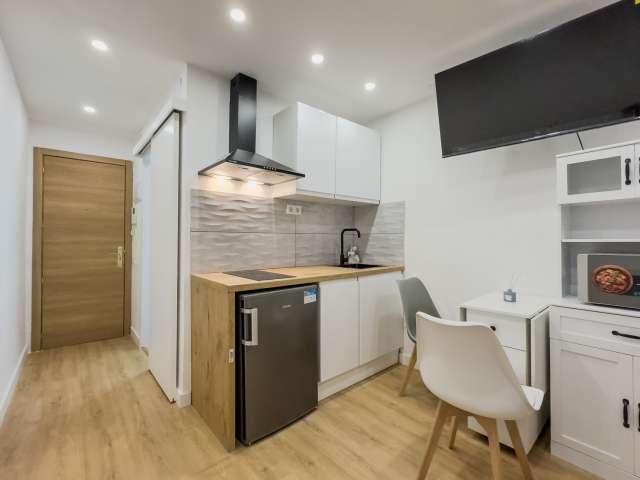 Estudio en alquiler en El Poble Sec, Barcelona