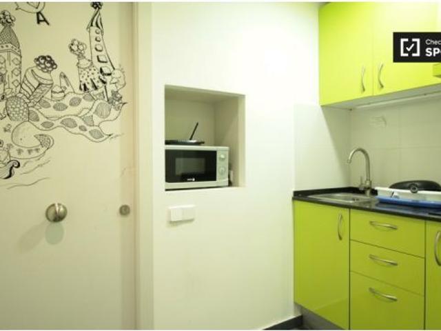 Estudio en alquiler en El Raval, Barcelona