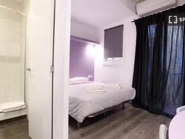 Estudio en alquiler en El Raval, Barcelona