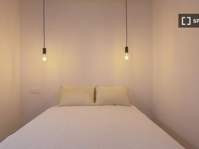 Estudio en alquiler en El Raval, Barcelona, sin restricciones
