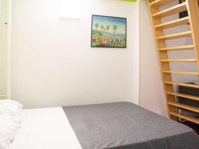 Estudio en alquiler en Embajadores, Madrid