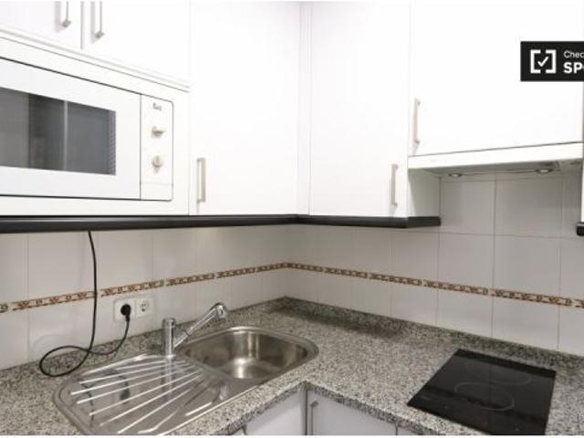 Estudio en alquiler en Embajadores, Madrid