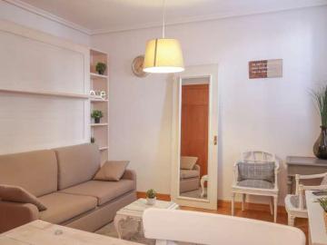 Estudio en alquiler en Embajadores, Madrid