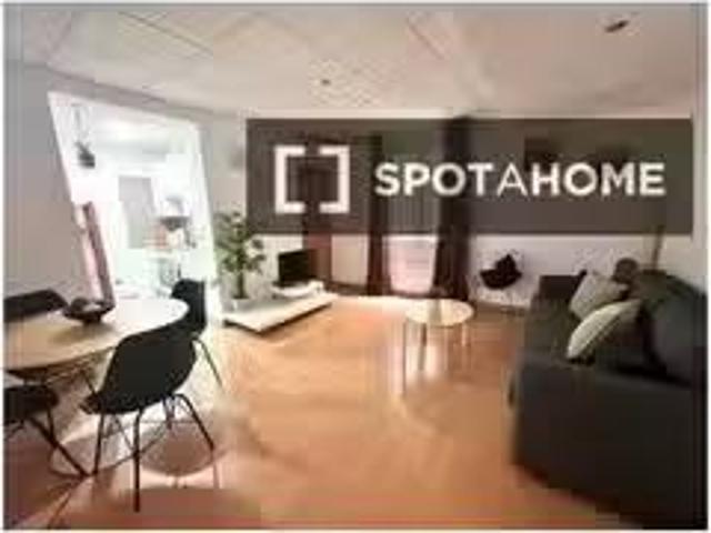 Estudio en alquiler en Embajadores, Madrid
