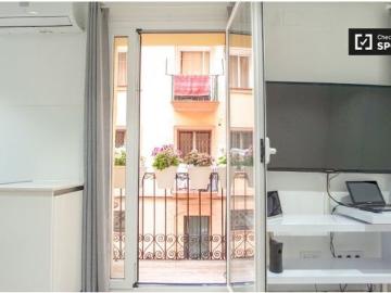 Estudio en alquiler en La Barceloneta, gastos incluidos
