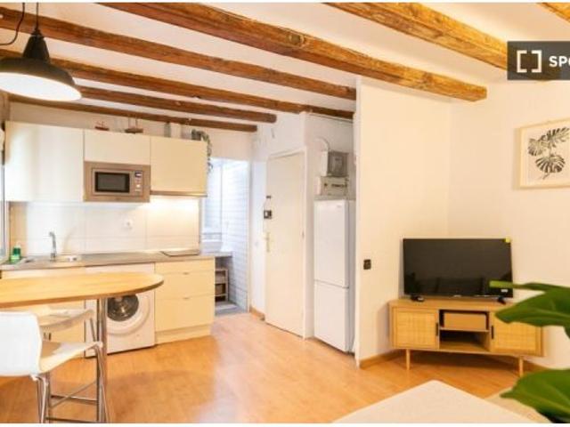 Estudio en alquiler en La Barceloneta, todos los gastos incluidos