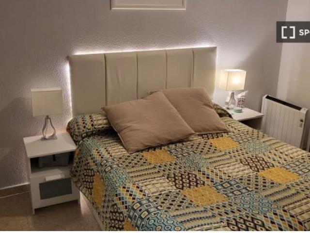 Estudio en alquiler en La Calzada, gastos incluidos