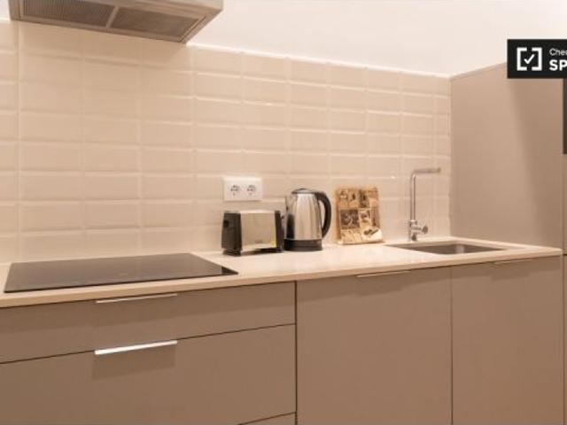 Estudio en alquiler en Puerta De Toledo