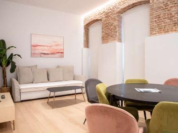 Estudio en alquiler en Puerta De Toledo, Madrid