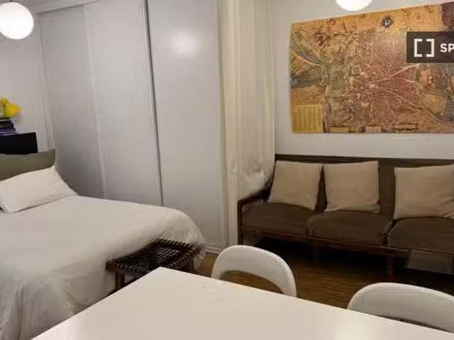 Estudio en alquiler en Palos de Moguer, Madrid