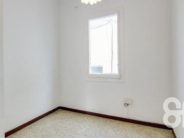 Estudio en alquiler en pasaje De Llívia, Barcelona, de 26 m² por 1.017