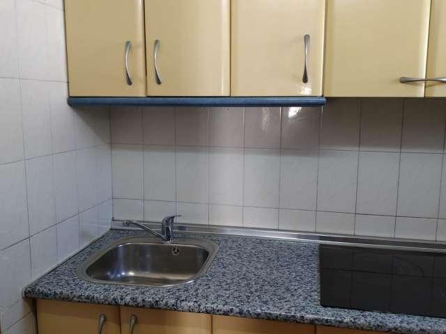 Estudio en alquiler en Peñamefecit Estación, Jaén