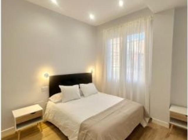 Estudio en alquiler en Pinar del Rey, gastos incluidos