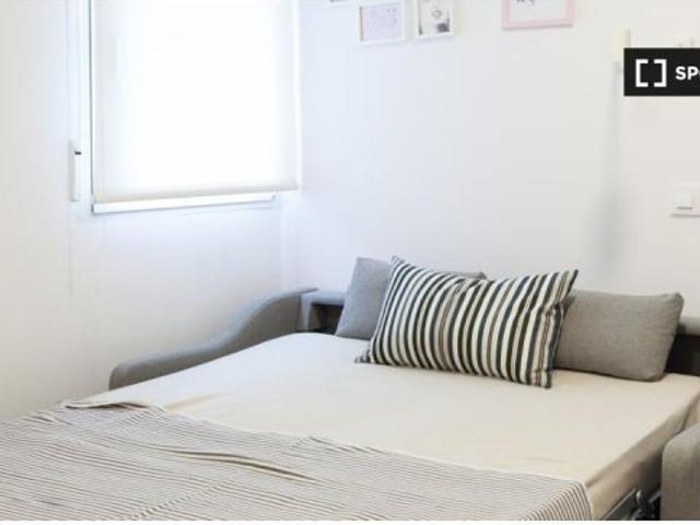 Estudio en alquiler en Pinar del Rey, Madrid