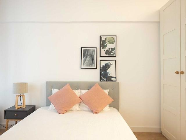 Estudio en alquiler en ronda Del General Mitre, Barcelona, de 45 m² por 1.250
