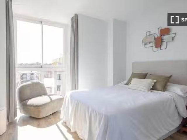 Estudio en alquiler en San Isidro, Madrid