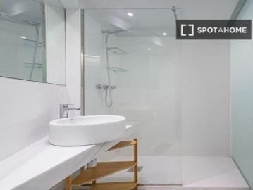 Estudio en alquiler en Sant Antoni, Barcelona