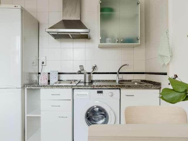 Estudio en alquiler en Sant Antoni, Barcelona