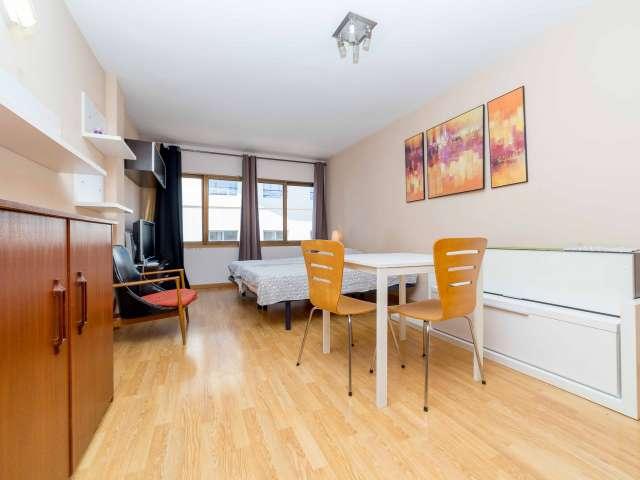 Estudio en alquiler en Sant Francesc, Valencia