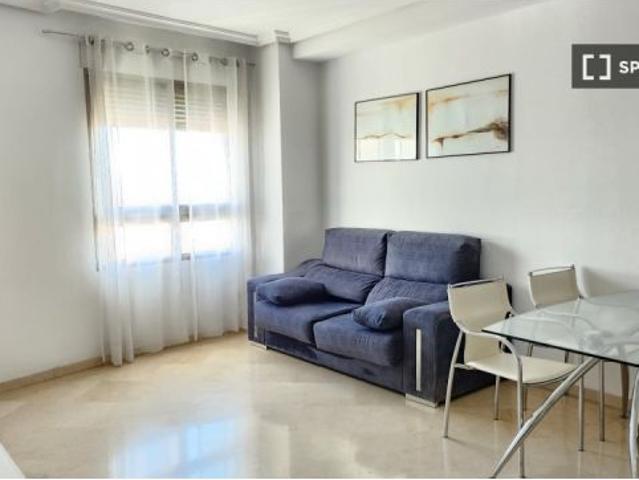 Estudio en alquiler en Sant Pau, gastos incluidos