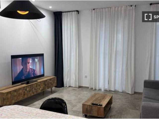 Estudio en alquiler en Santa María, todos los gastos incluidos