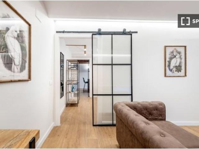 Estudio en alquiler en Sants Badal, gastos incluidos